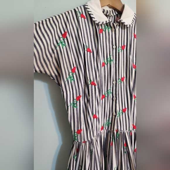 Vintage handmade dress - Picture 2 of 12